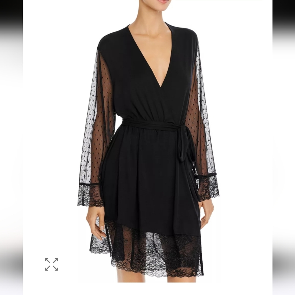 Ever hey Iona Love Me‎ Robe lace black new with tags size medium
